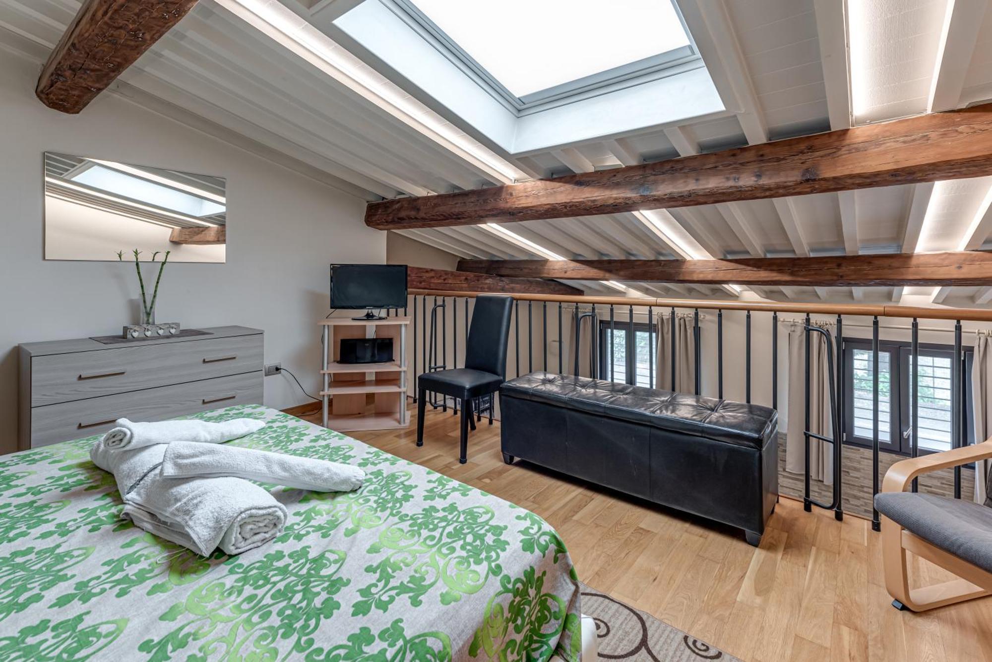Easy Loft